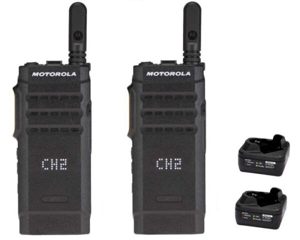 Set van 2 Motorola SL1600 UHF DMR 403-470 MHz portofoons met laadbakjes | SL1600